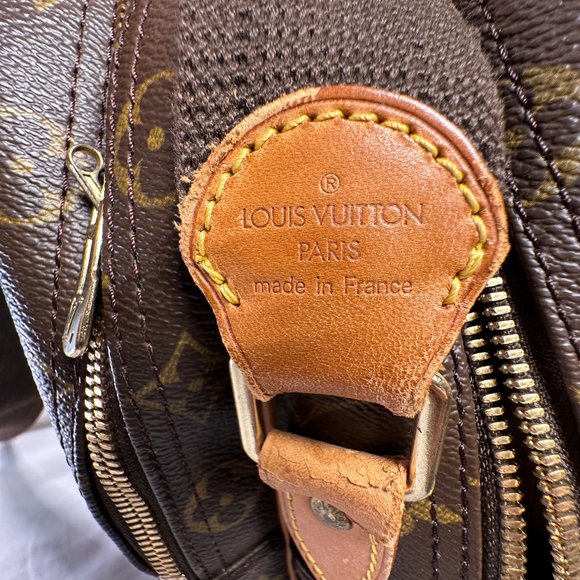 Louis Vuitton Reporter GM Monogram Crossbody Shoulder Bag - Picture 9 of 16